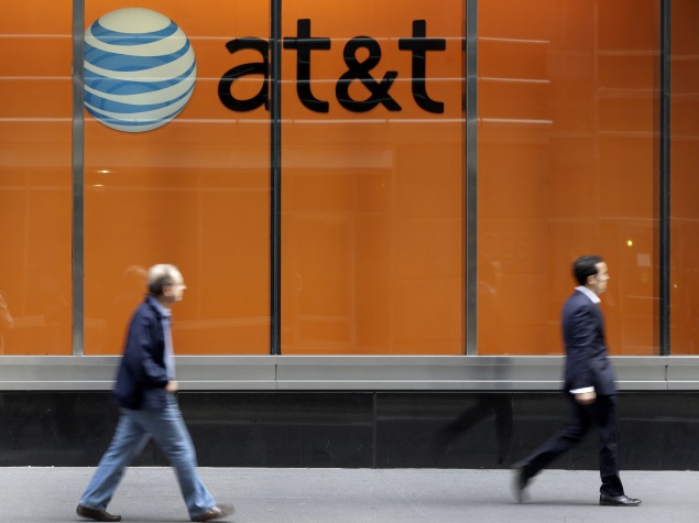 AT&T to Buy Iusacell for $1.8 Billion in Mexico Expansion Plan