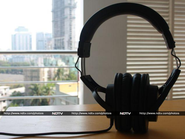 audio-technica_ath-m20x_cover2_ndtv.jpg