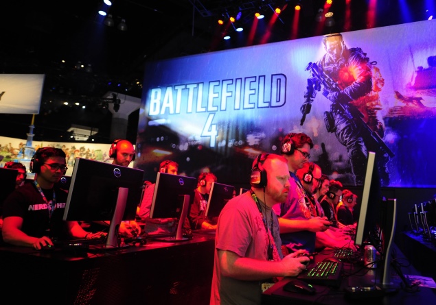Electronic Arts halts development on other projects to fix Battlefield 4 glitches