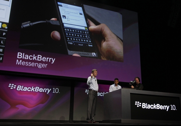 RIM reports first-ever dip in BlackBerry subscribers