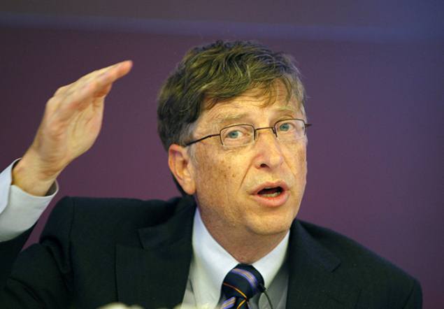 Bill Gates talks cleaning dishes, leaping over chairs and more in his second Reddit AMA