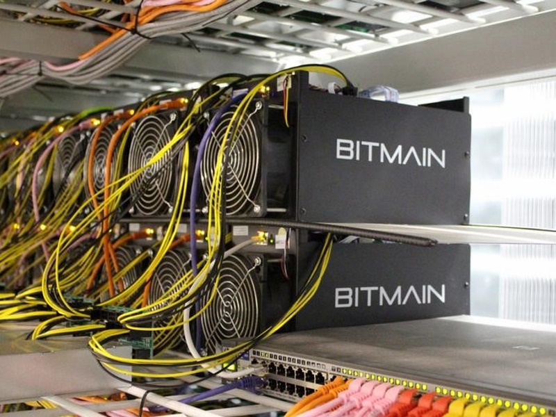 Bitcoin Miners Face Fight For Survival As New Supply Halves Ndtv - 