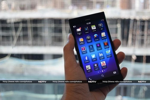 BlackBerry Z3 Review: Sticking to What It Does Best