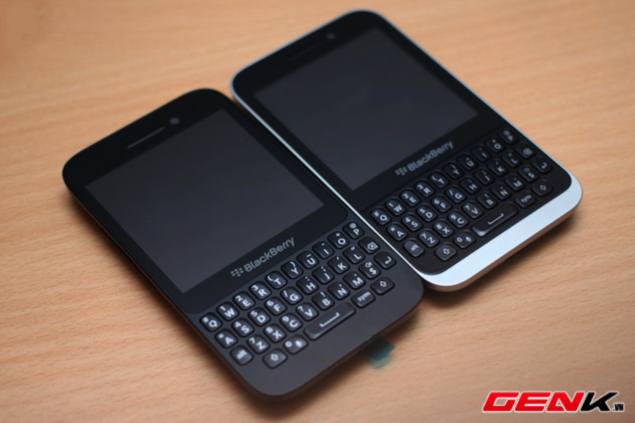BlackBerry Kopi budget QWERTY phone reportedly spotted with BlackBerry Q5