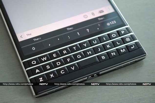 blackberry_passport_keyboard_ndtv.jpg