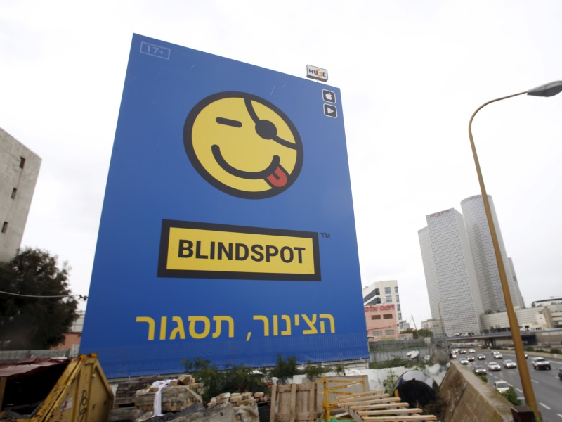 Anonymous Messaging App 'Blindspot' Alarming Parents, Politicians