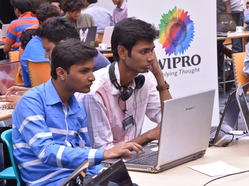 Wipro to Train 10,000 Employees on Digital Technologies This Year