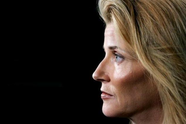 Hacker releases draft of new novel by 'Sex and the City' author