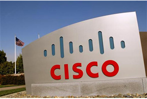 Cisco promotes two key executives