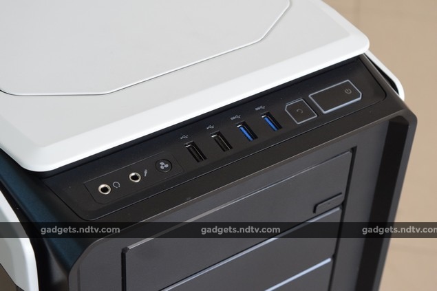 corsair_graphite_series_760t_panel_ndtv.jpg