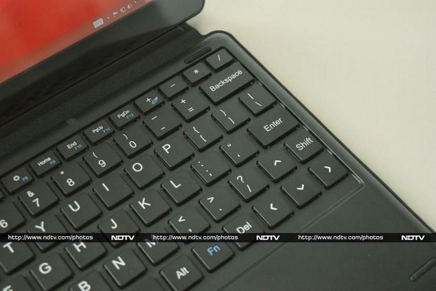 croma_1177_2-in-1_keyboard_ndtv.jpg