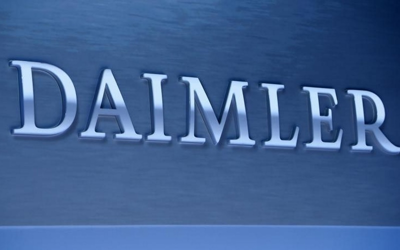 Daimler to Unveil Long-Distance Electric Car in October