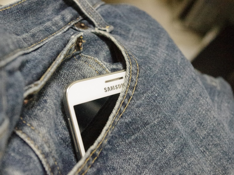 denims_samsung_pixabay.jpg