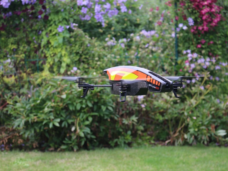 Drones That Visually Coordinate on Their Own Soon
