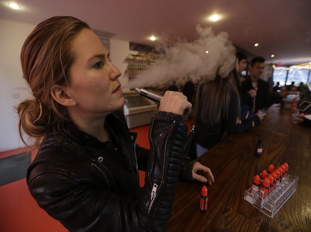 E-Cigarette Usage Surges in Past Year, Finds Poll | Technology News