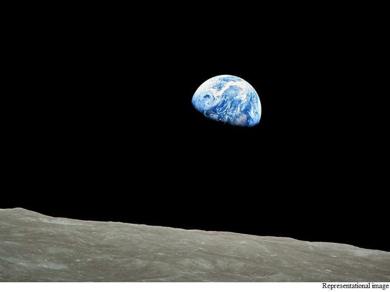 Here's How We Could Hide Earth From Aliens if We Had To