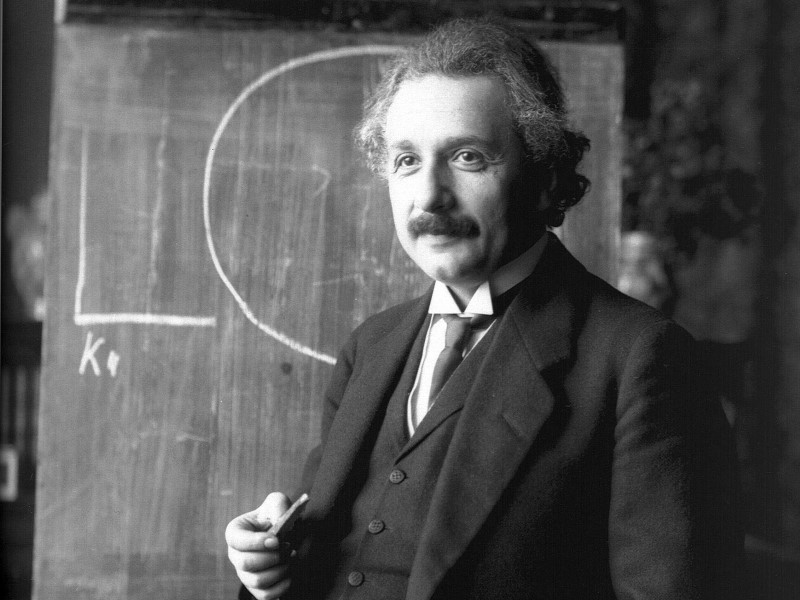 Announcement Thursday on Einstein's Gravitational Waves