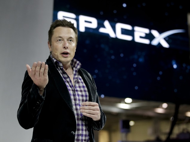 SpaceX Falcon Rocket Lifts Off on Sunday With Communications Satellite