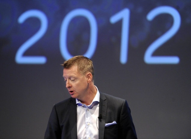 Ericsson seeks more cost cuts as global slowdown bites