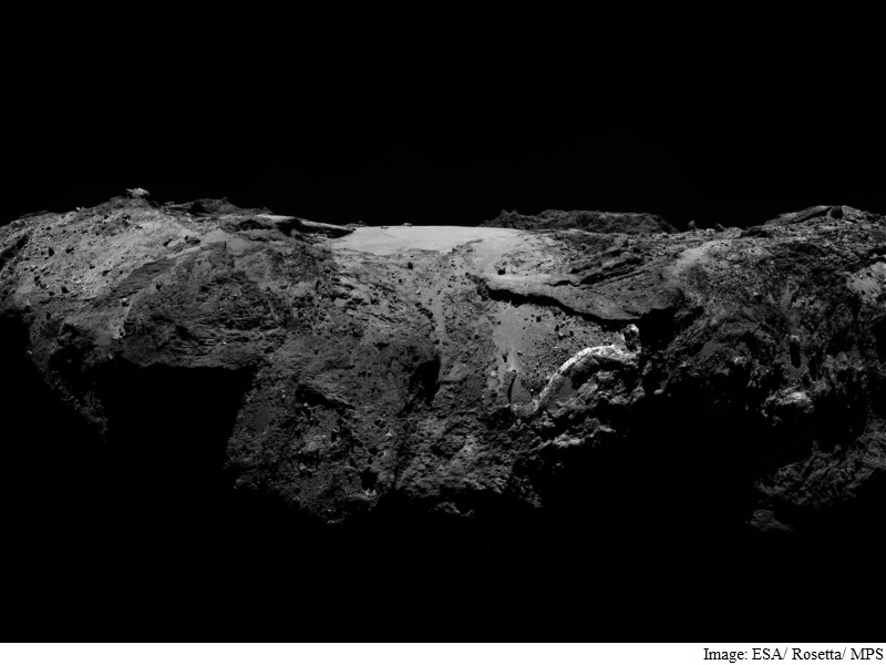 Water Ice Found on Surface of Comet 67P: Study