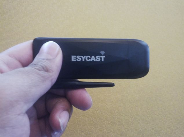 Esycast Review: Powerful Pocket Streamer