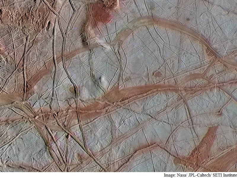 There May Be Life Beneath Europa's Icy Shell: Researchers