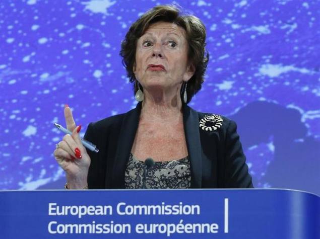 EU votes to end roaming fees by 2016, protect net neutrality