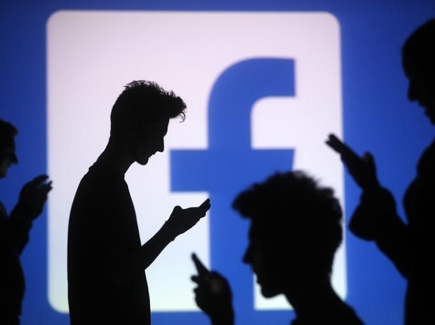 'Facebook Generation' Happier Than Teenagers a Decade Ago: Study