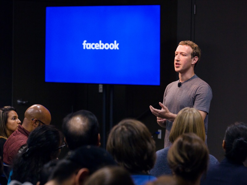 Facebook Tweaks Its Contentious 'Real Name' Policy