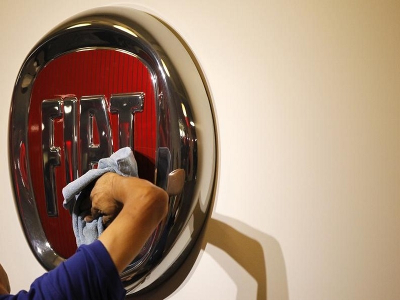 Fiat Chrysler Offers Rewards to Hackers Who Help It Find Security Flaws