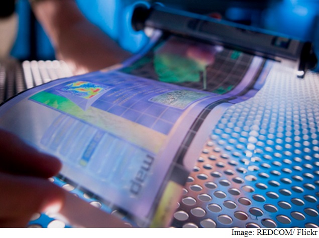 Soon, Flexible and Paper-Thin Displays With LE-OFETs Technology: Study