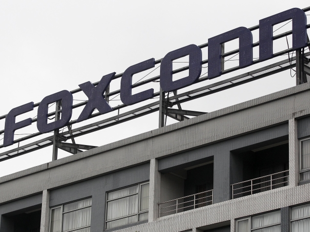 150 Hospitalised After Food Poisoning At iPhone Maker Foxconn India, Workers Protest