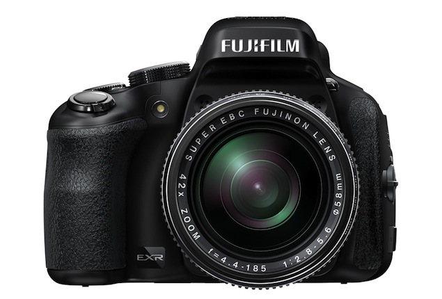 Fujifilm India launches FinePix HS50EXR with 42x optical zoom for Rs. 32,999