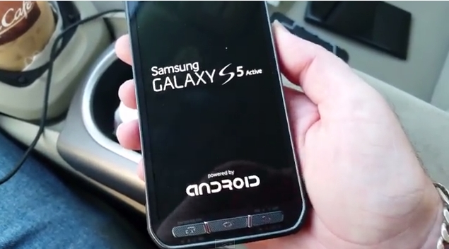 Samsung Galaxy S5 Active Purportedly Showcased in a Couple of Videos