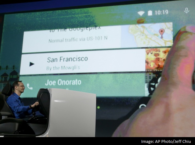 Google Shows Off Android Auto, Wearables