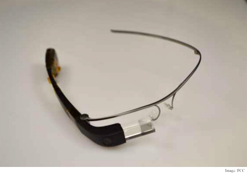 Google Glass 2.0 Spotted in Images at US FCC