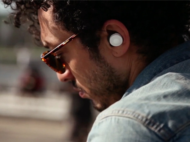 Here Wireless Headphones Add an Audio Equaliser to Your Life