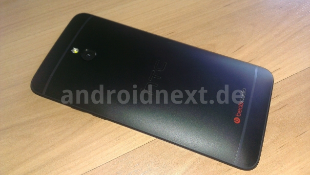 HTC One Mini spotted again in new photos with confirmed specifications