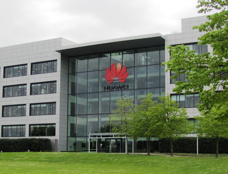 Huawei Appoints Former Apple Creative Director as Chief UX Designer
