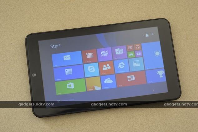 iBall Slide i701 Review: Don't Judge Books by Their Covers