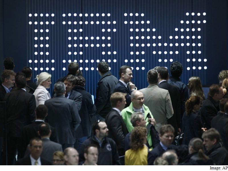 IBM Revenue Beats Estimates as Shift to Cloud Pays Off IBM Revenue Beats Estimates as Shift to Cloud Pays Off