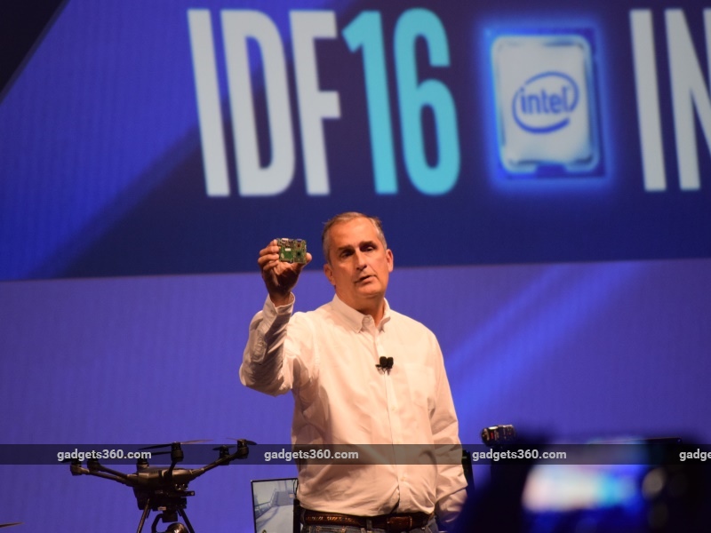 Intel to Develop ARM-Based Chips for Mobile Devices