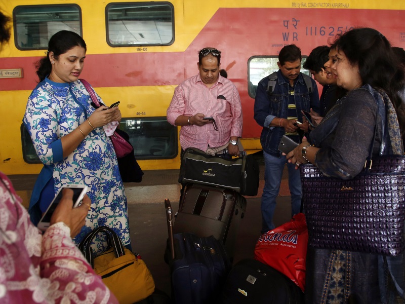 BSNL Extends Its Free National Roaming Service by a Year BSNL Extends Its Free National Roaming Service by a Year