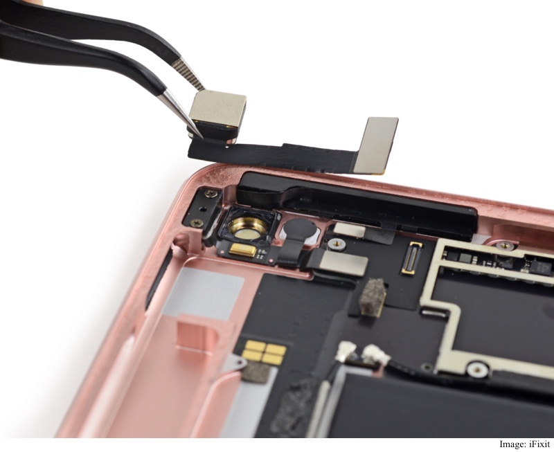iPad Pro Teardown Reveals 4GB of RAM and That It's Difficult to Repair