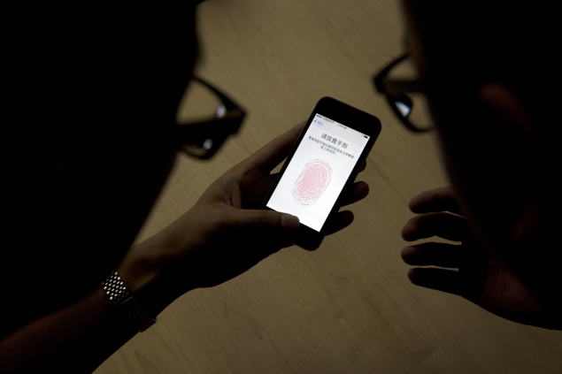 With Touch ID, Apple fires biometrics into the mainstream