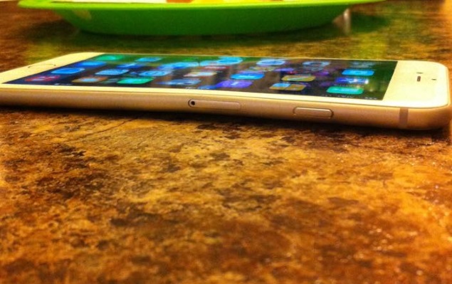 Iphone 6 Plus Bending In Pocket Some Users Report Technology News