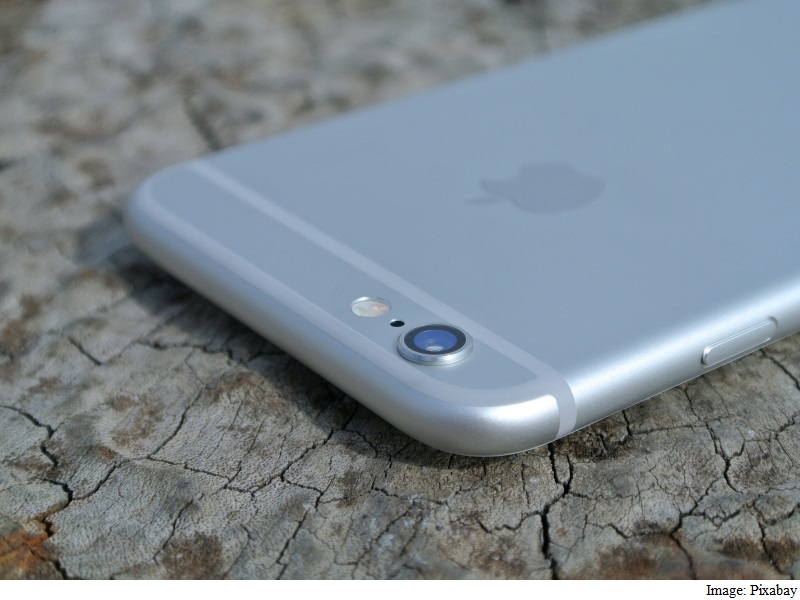 iPhone 6s Launch: World Waits for News and Hopes for Magic