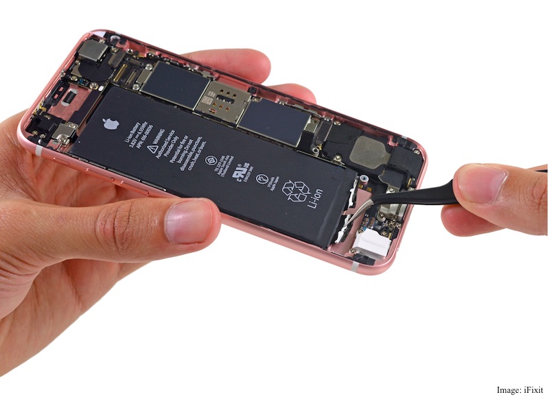 iPhone 6s Teardown Shows Off Smaller Battery and More