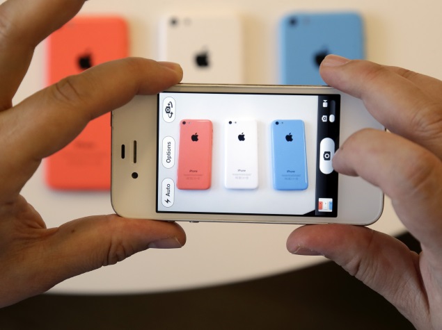 Apple Plans China iPhone Trade-In Program With Foxconn: Report