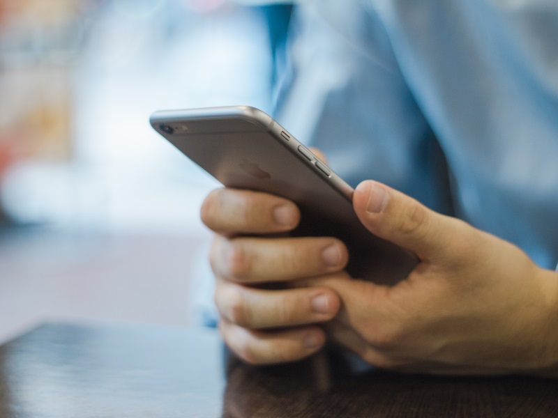 Delhi High Court Asks Trai to Respond on Plea Challenging Call Drop Ruling Delhi High Court Asks Trai to Respond on Plea Challenging Call Drop Ruling